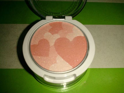 ハートチークカラー/ettusais/パウダーチークを使ったクチコミ(1枚目)