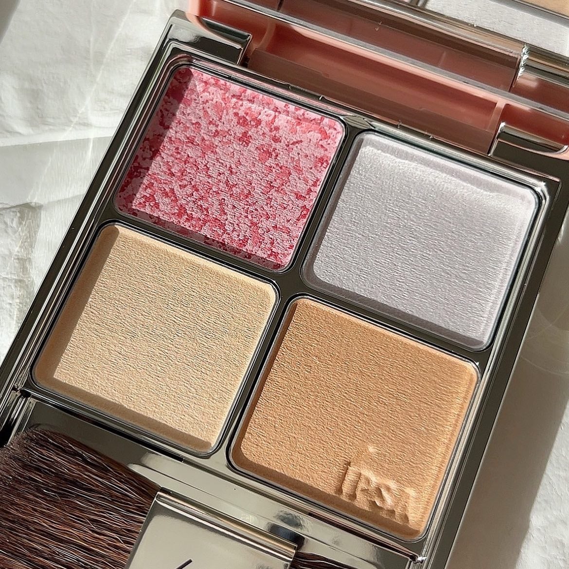 デザイニング フェイスカラーパレット/IPSA/プレストパウダーを使ったクチコミ(3枚目)