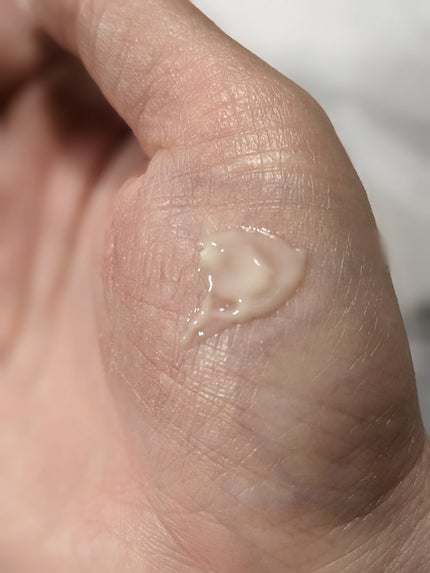 アドバンス ナイト リペア アイ コンセントレイト/ESTEE LAUDER/アイケア・アイクリームを使ったクチコミ(5枚目)