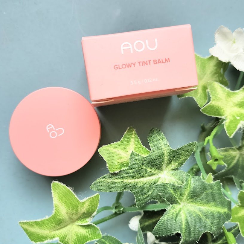 GLOWY TINT BALM/AOU/リップグロスを使ったクチコミ（1枚目）