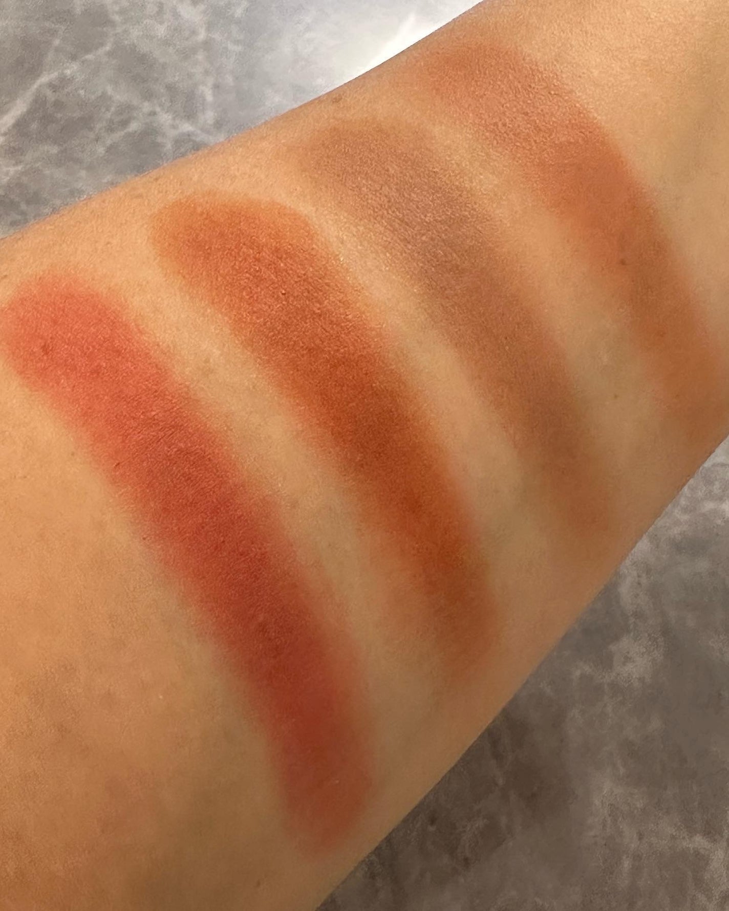 グロープレイ クッショニー ブラッシュ/M・A・C/ジェル・クリームチークを使ったクチコミ(7枚目)