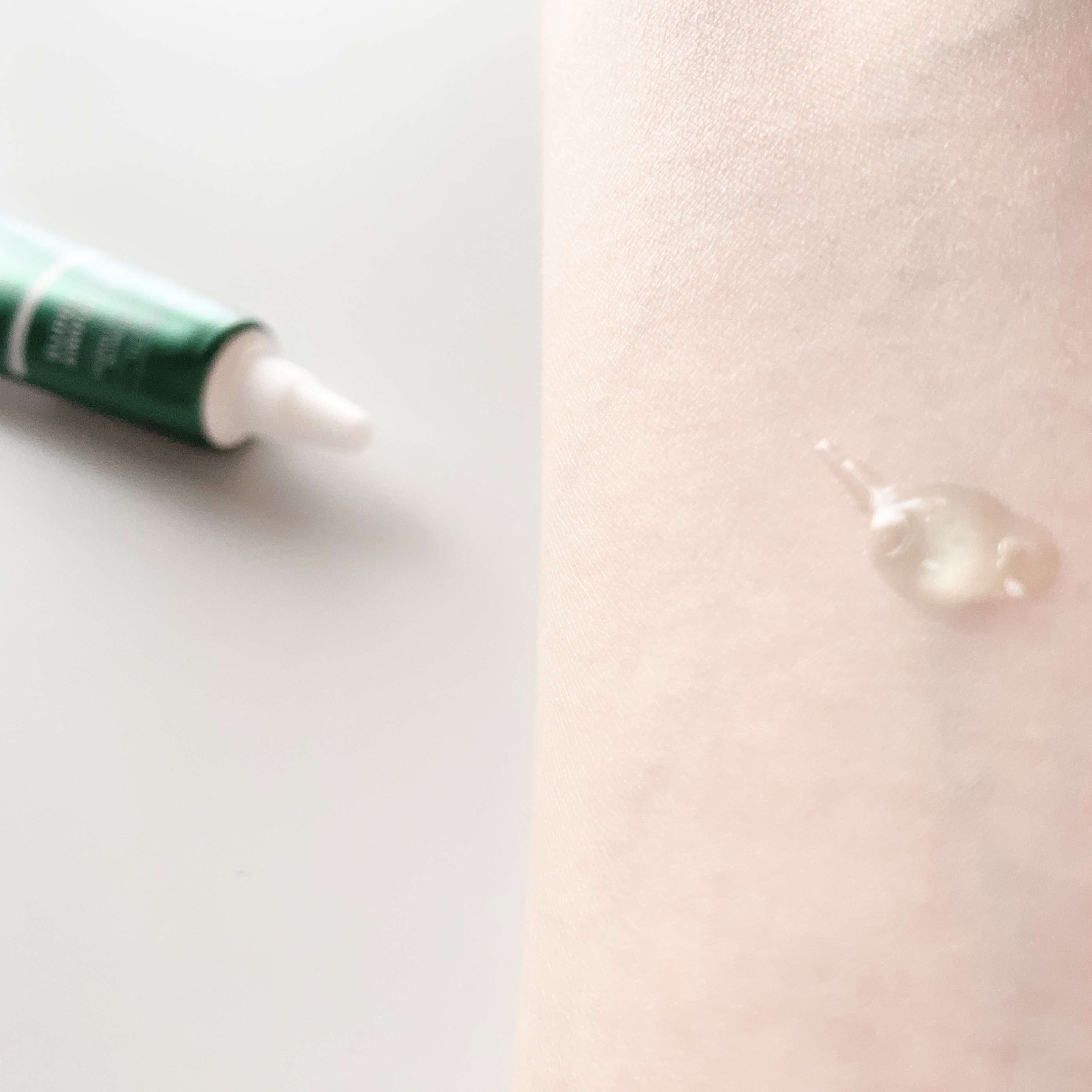 スーパーシカアンプル/MEDICUBE/美容液を使ったクチコミ（3枚目）