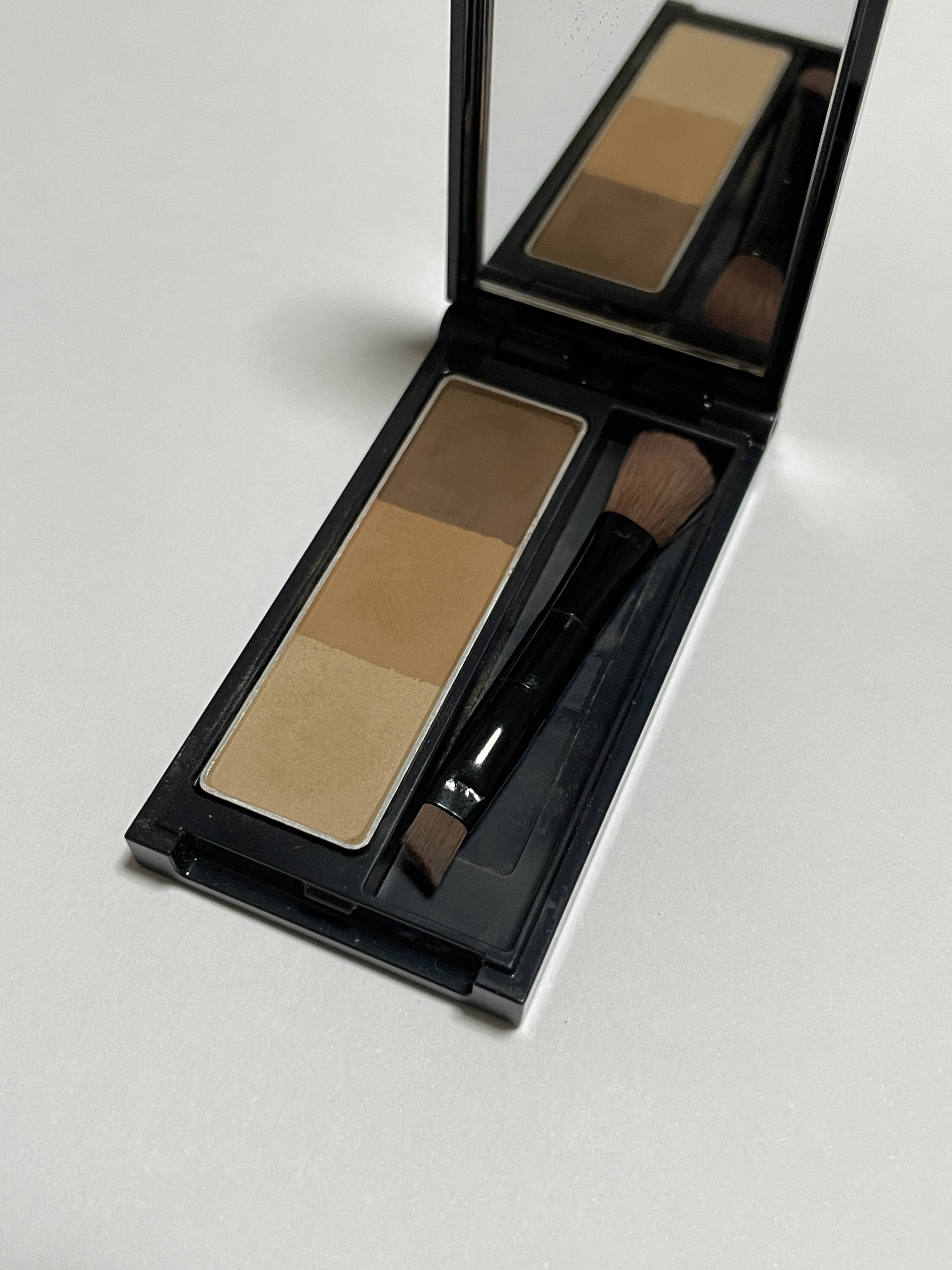 ケイト デザイニングアイブロウ3D/KATE/パウダーアイブロウを使ったクチコミ（2枚目）