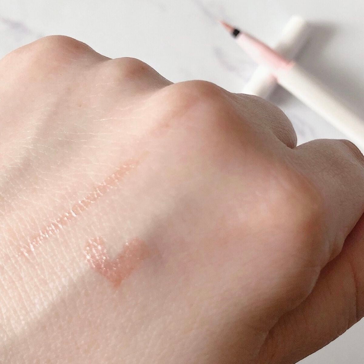 カラーミーツ アイライナーL /リリーフルール/リキッドアイライナーを使ったクチコミ(5枚目)