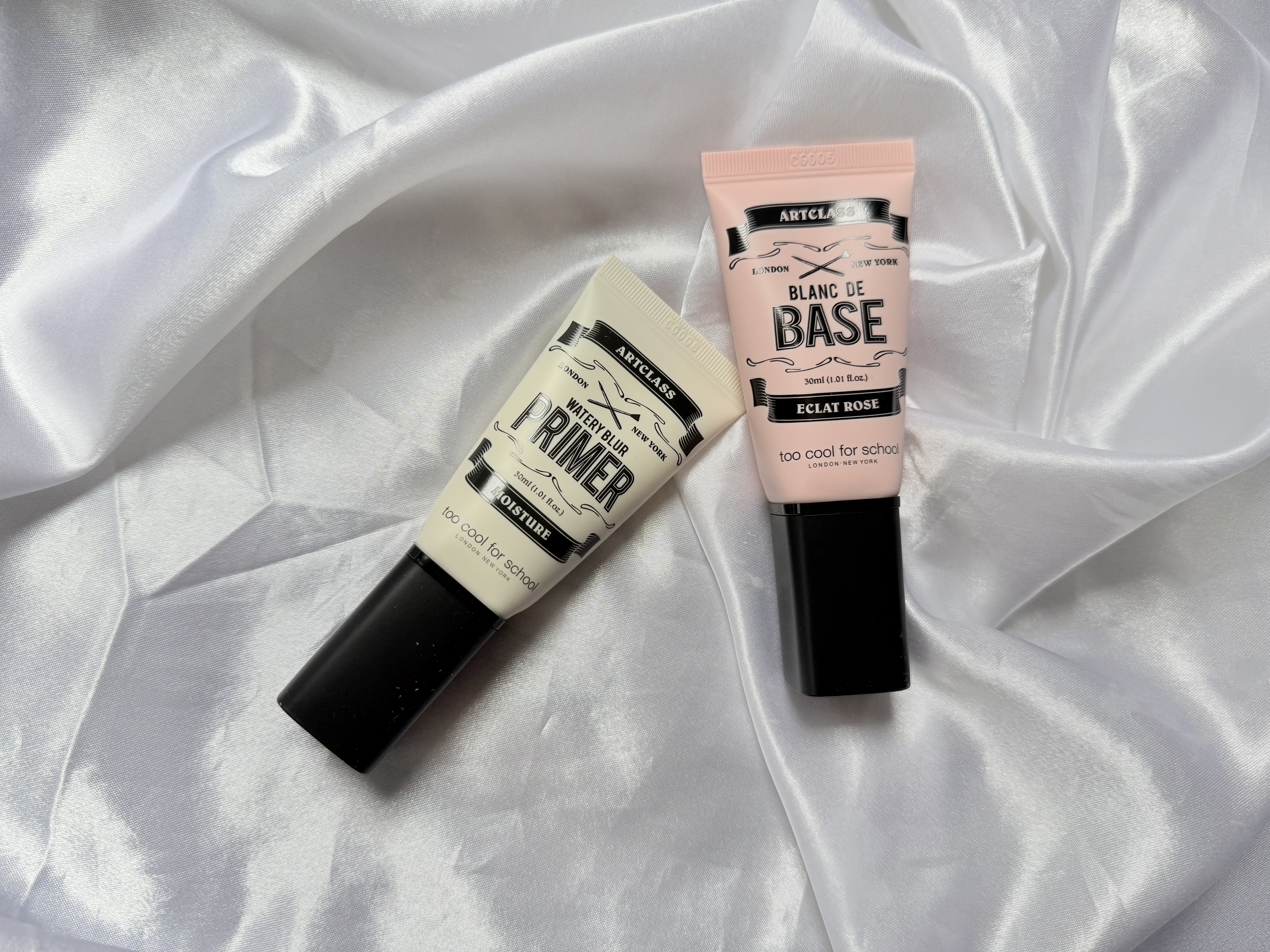 しっとり&なめらかウォータリーブラープライマー/too cool for school/化粧下地を使ったクチコミ（1枚目）