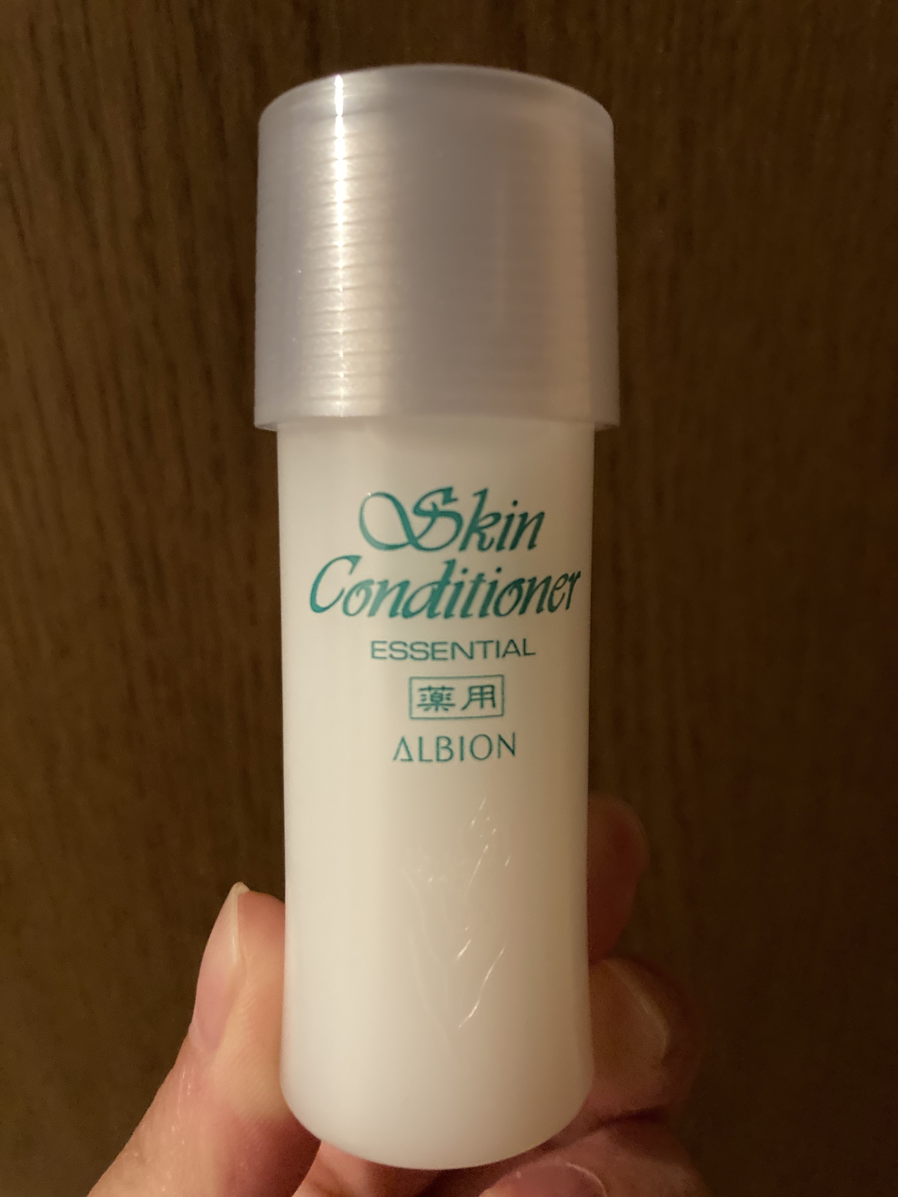  薬用スキンコンディショナーエッセンシャル N/ALBION/化粧水を使ったクチコミ（1枚目）
