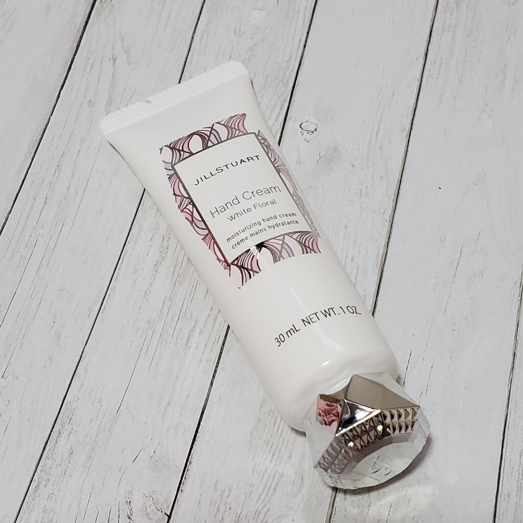 ジルスチュアート ハンドクリーム ホワイトフローラル/JILL STUART/ハンドクリームを使ったクチコミ(1枚目)