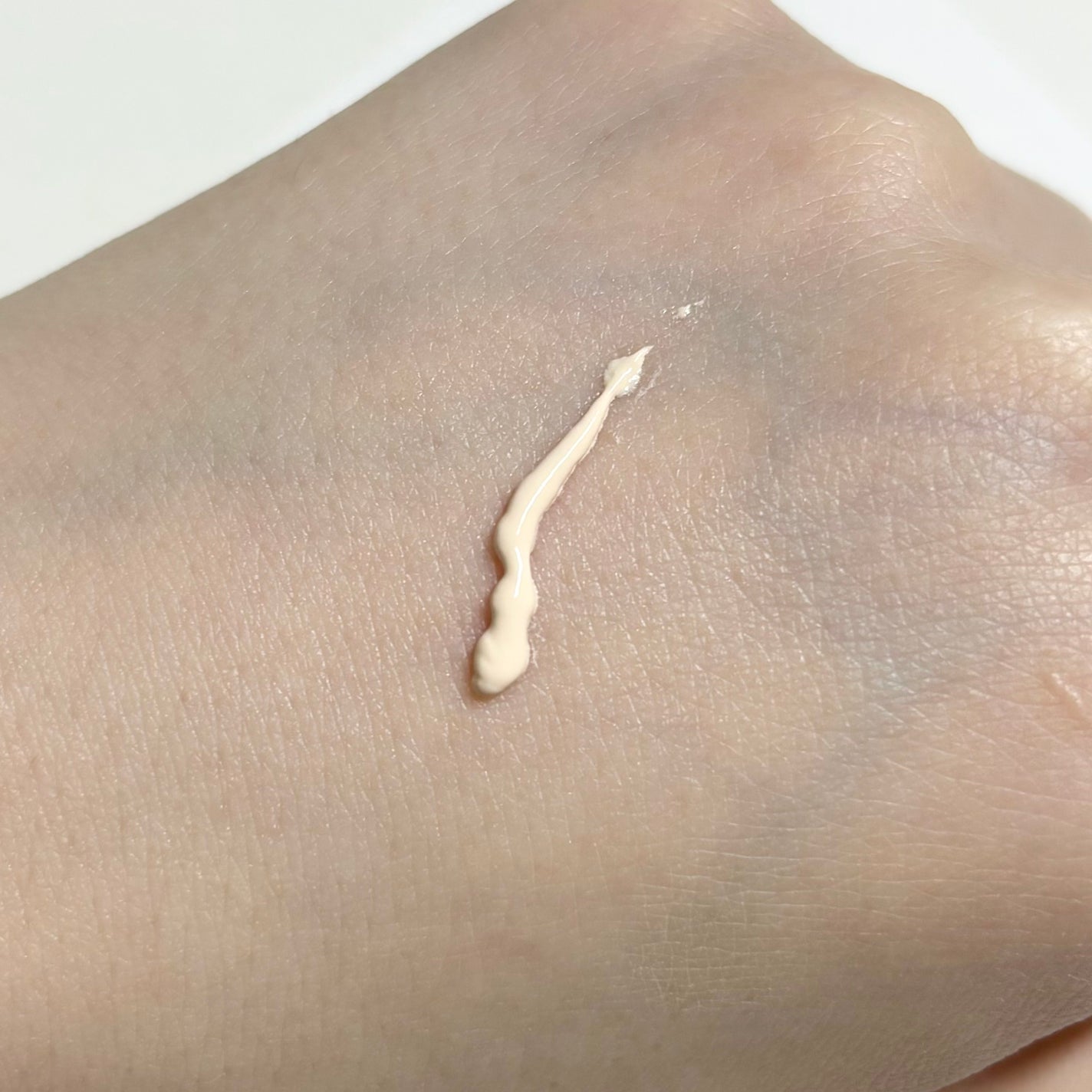 乾燥さん 保湿力スキンケア下地 カバータイプ/乾燥さん/化粧下地を使ったクチコミ(4枚目)