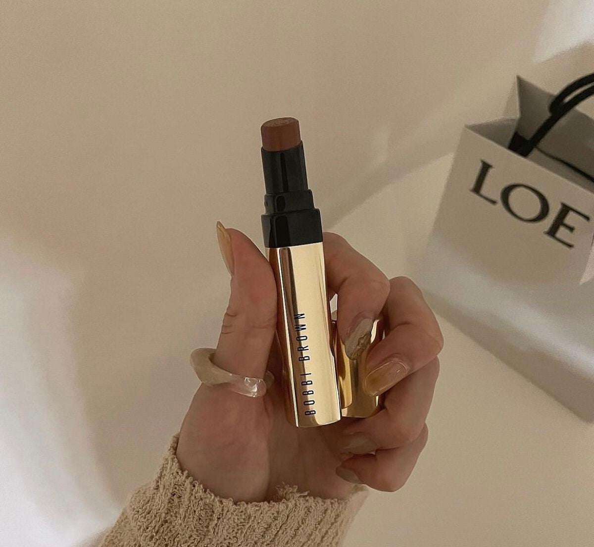 ⭐️ on LIPS 「リュクスシャインインテンスリップスティック/02ボールドハニー..」(1枚目)