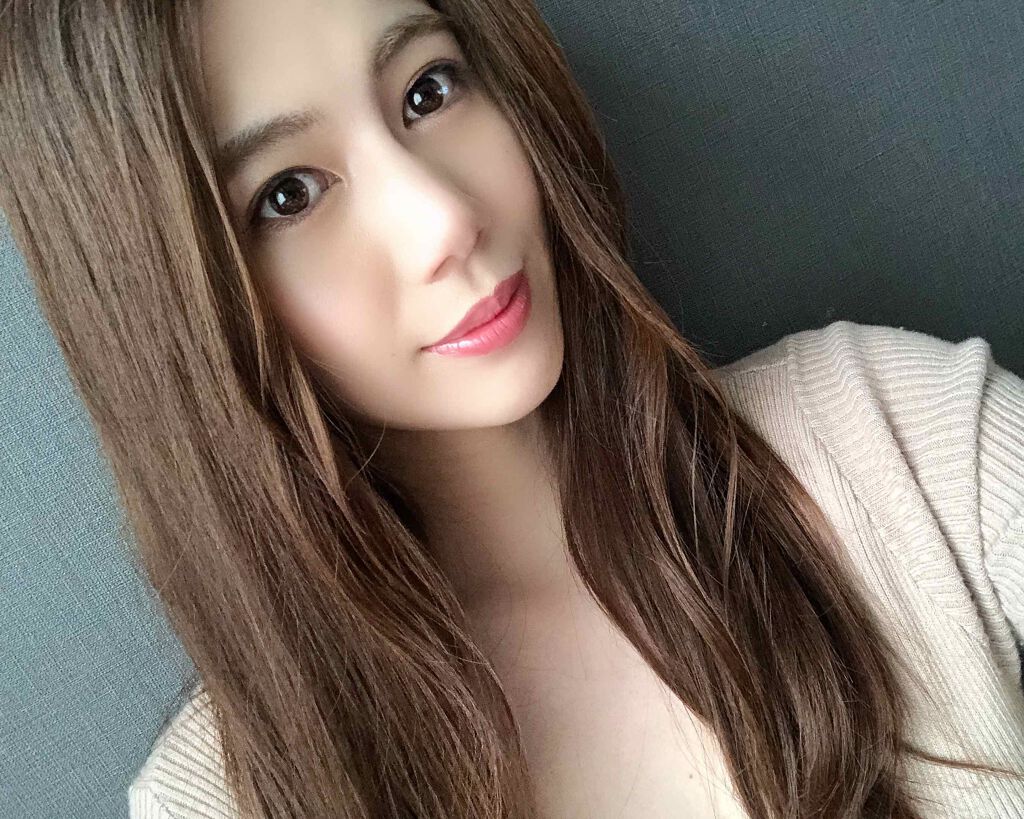 ルージュ ヴォリュプテ シャイン/YVES SAINT LAURENT BEAUTE/口紅を使ったクチコミ(3枚目)