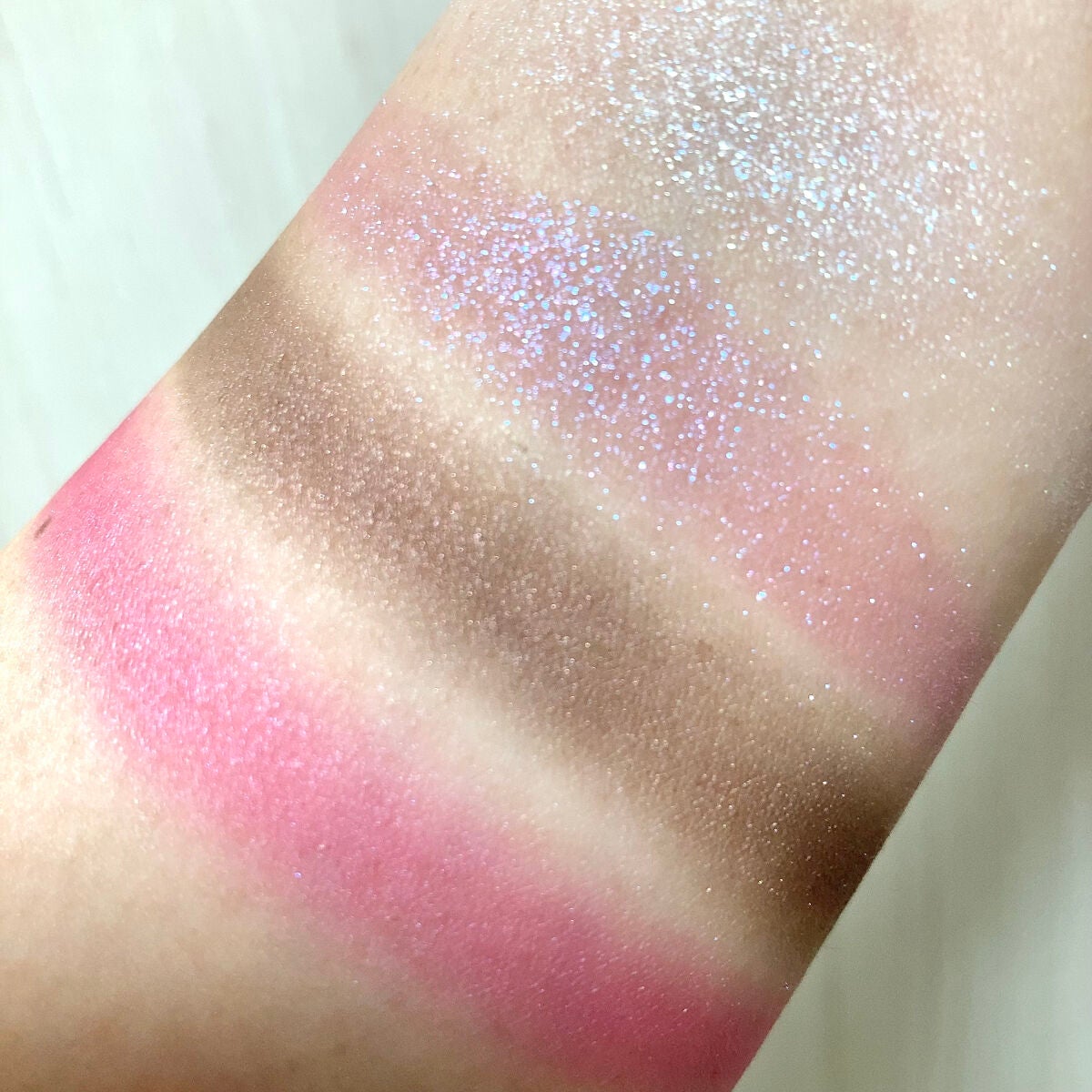 アイカラーレーション/LUNASOL/アイシャドウパレットを使ったクチコミ(3枚目)