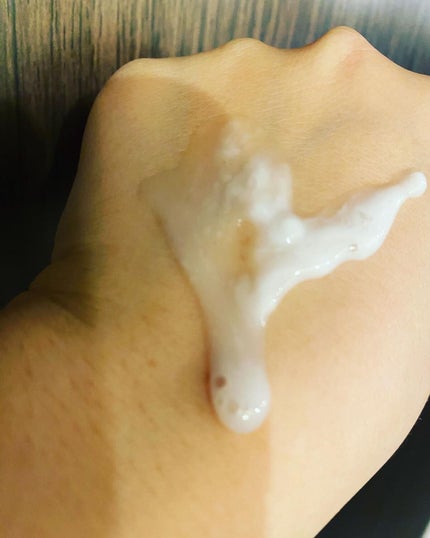 ヘパトリート 薬用保湿ミルククリーム/ゼトックスタイル/ボディクリームを使ったクチコミ(3枚目)