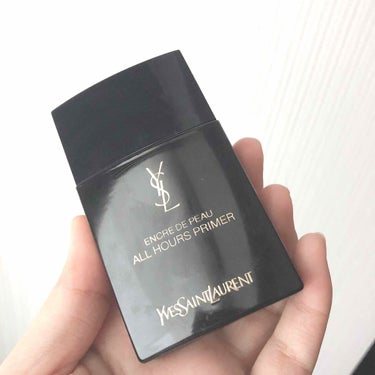 Yves Saint Laurent
アンクルドポー オールアワーズプライマー

かなりゆるめのテクスチャで
すんごく伸びが良い化粧下地。

顔面のテカリも乾燥もカバーしてくれる
サンローランのお姉さん