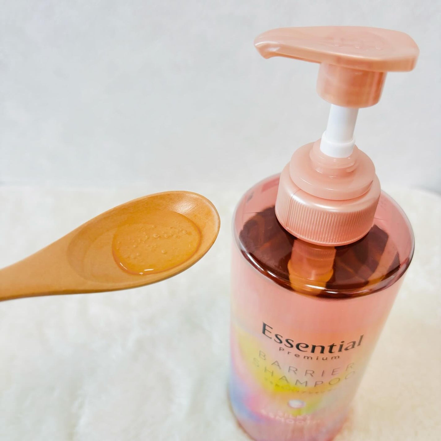 エッセンシャルプレミアム バリアシャンプー・コンディショナー シルキー&スムース/エッセンシャル/市販シャンプーを使ったクチコミ(4枚目)