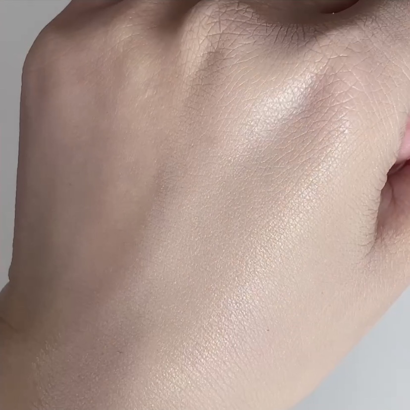 ミネラルリキッドリー ファンデーション SPF22 PA++/MiMC/リキッドファンデーションを使ったクチコミ（3枚目）