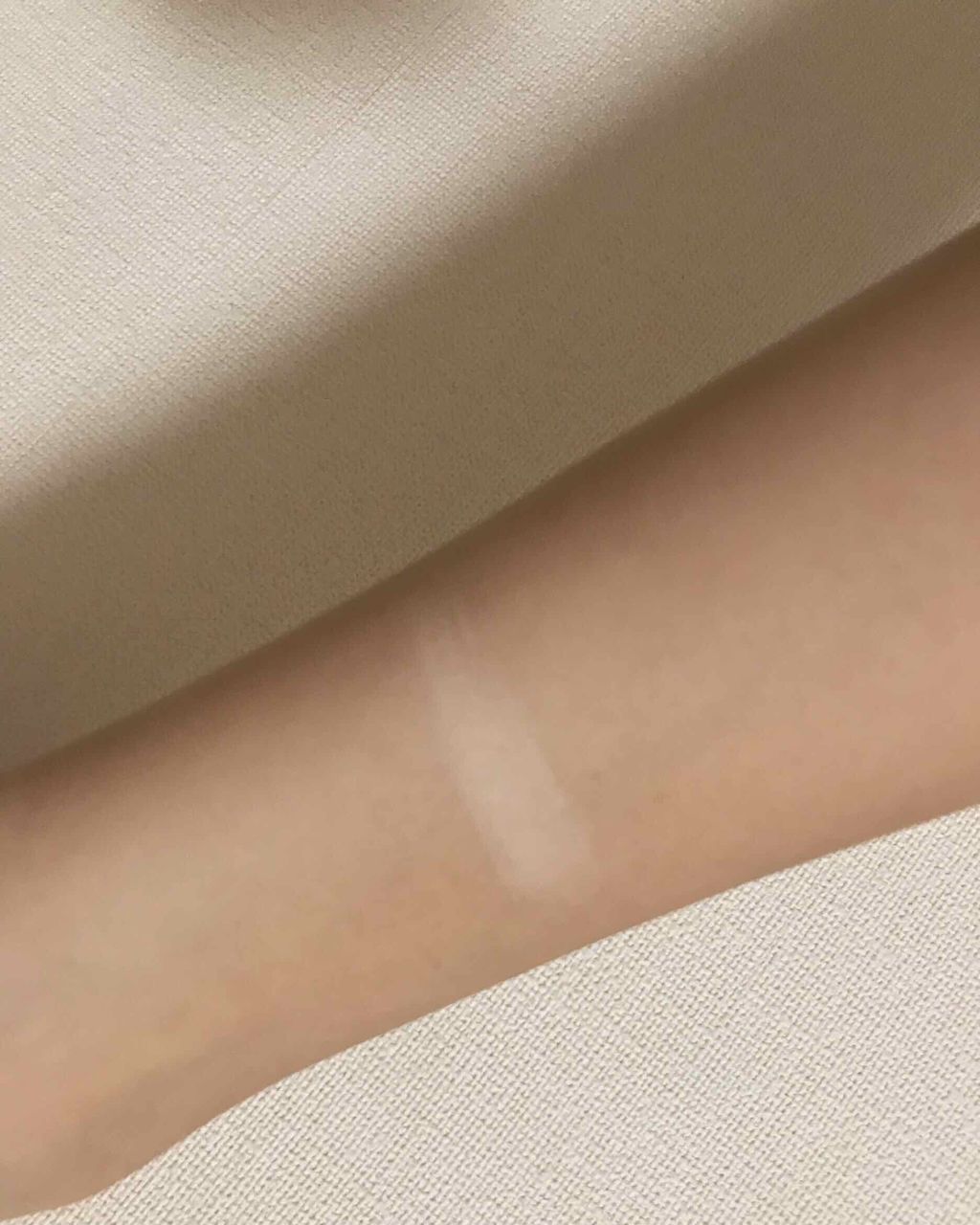 アクメディカ 薬用 フェイスパウダー ナチュラル/ナリスアップ/パウダーファンデーションを使ったクチコミ（3枚目）