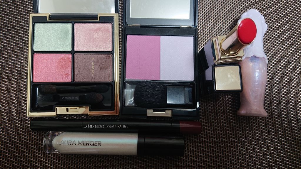 キャビア クローム ヴェイル ライトウェイト リキッド アイカラー/ローラ メルシエ/リキッドアイシャドウを使ったクチコミ（1枚目）