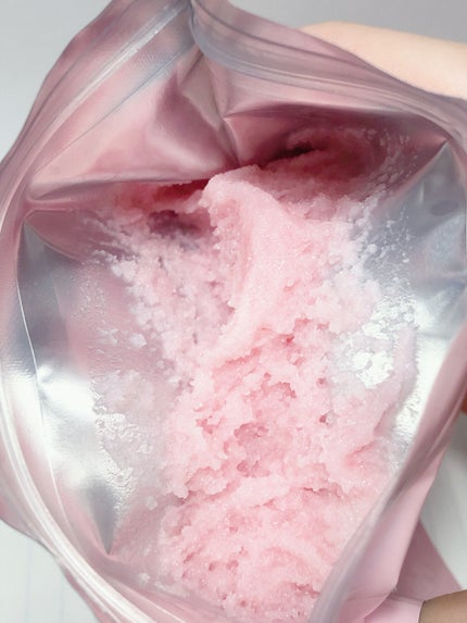 Q+Me スウィート ボム タラソ スクラブ/AGARISM/バスト・ヒップケアを使ったクチコミ(3枚目)