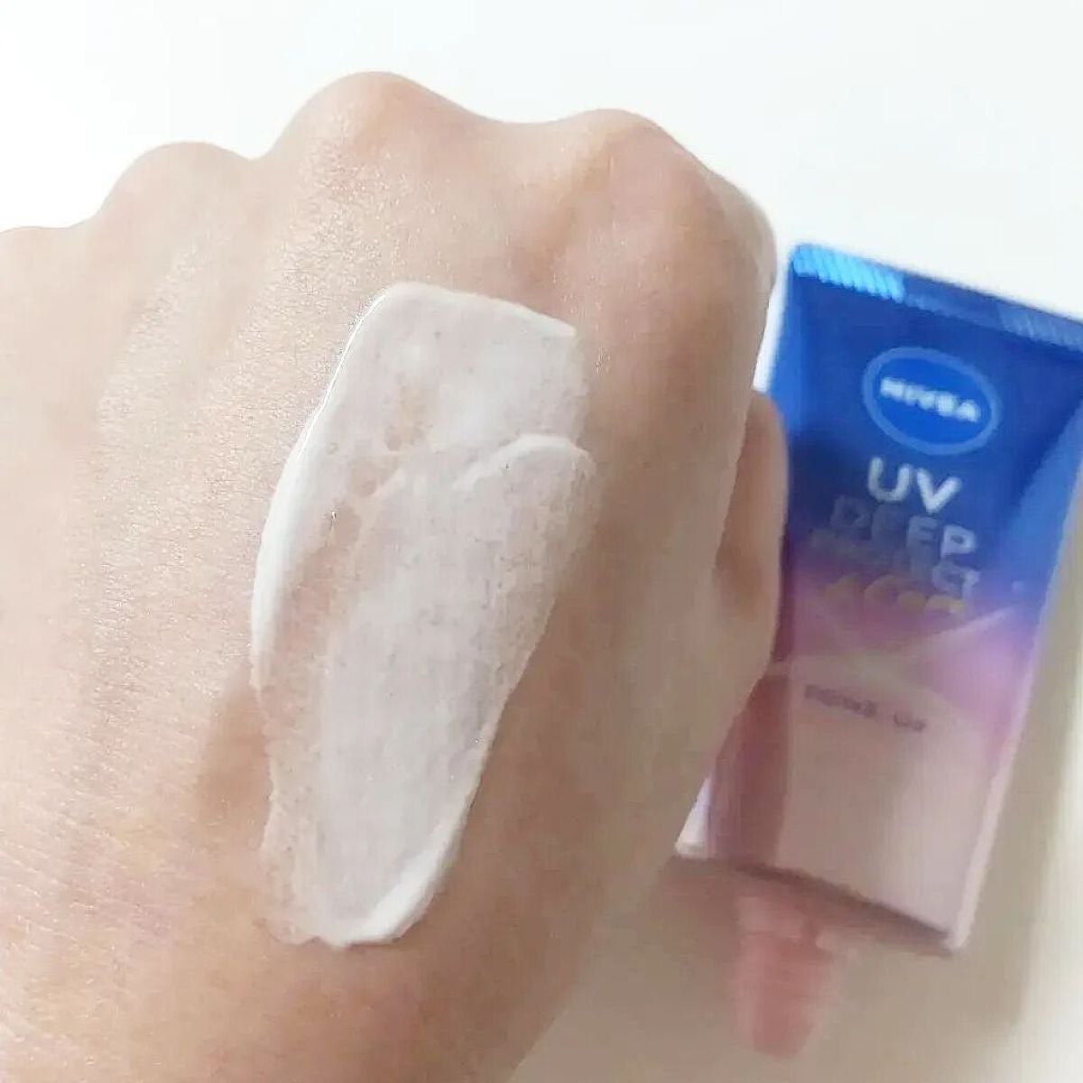 ニベアUV ディープ プロテクト&ケア トーンアップ エッセンス/ニベア/日焼け止めローションを使ったクチコミ(4枚目)