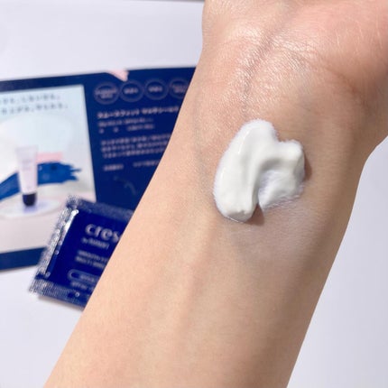 スムースフィット マルチシールド/cresc. by ASTALIFT/化粧下地を使ったクチコミ(4枚目)