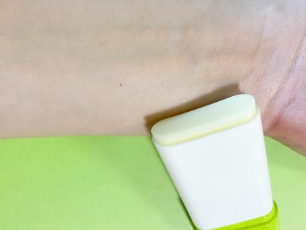 バイオームパーフェクトさらさらUVスティック/UIQ/日焼け止めスティックを使ったクチコミ(3枚目)