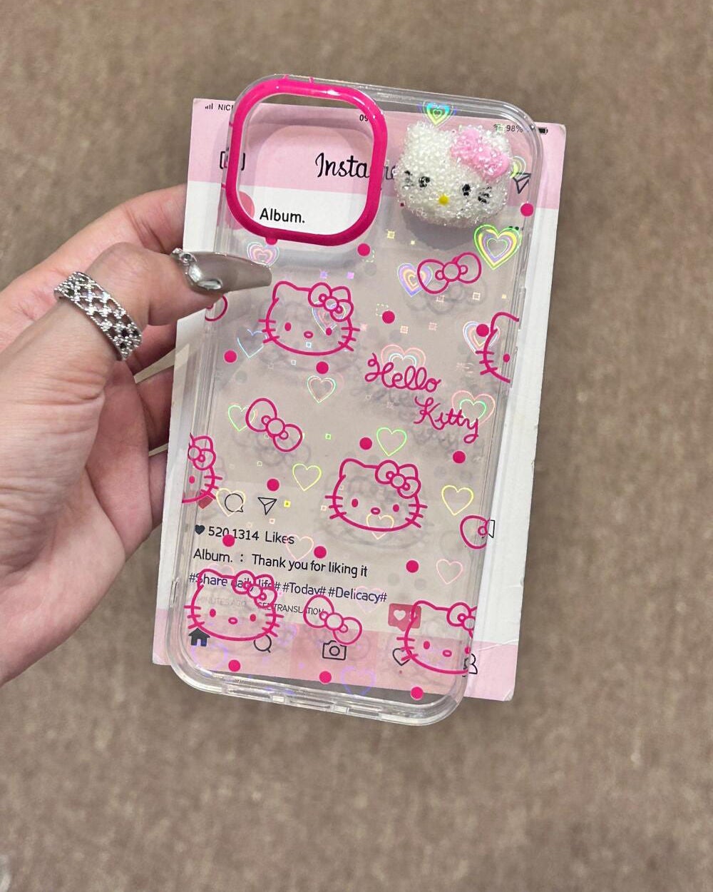 ケース大好きっ子 on LIPS 「ピンクのキティの頭はとてもかわいいです#iPhoneケース#購..」(1枚目)