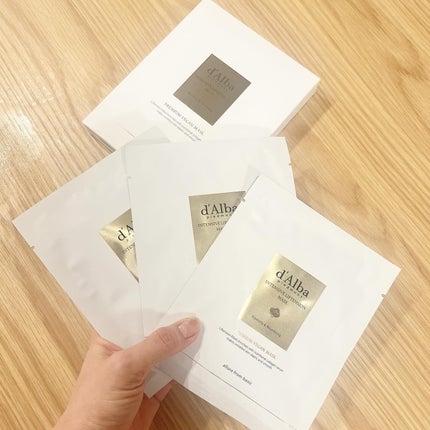 ホワイトトリュフナリシングトリートメントマスク/ダルバ/シートマスク・パックを使ったクチコミ(2枚目)