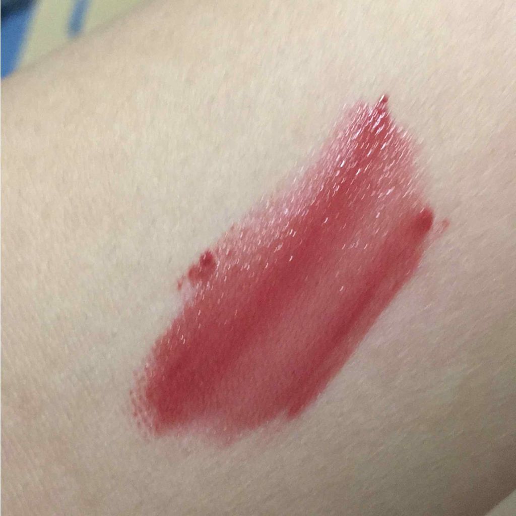 ヴォリュプテ ウォーター カラーバーム/YVES SAINT LAURENT BEAUTE/口紅を使ったクチコミ(2枚目)