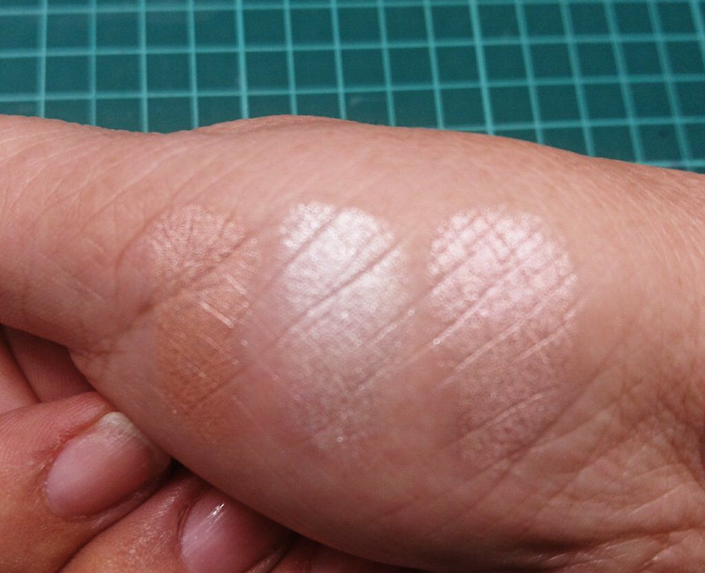 パールグロウハイライト/CEZANNE/パウダーハイライトを使ったクチコミ（3枚目）