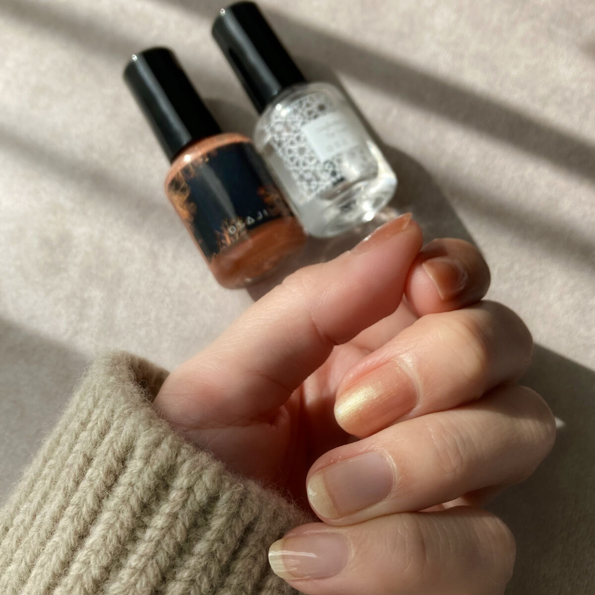 オサジ コンフォータブル トップコート/OSAJI/ネイルトップコートを使ったクチコミ（2枚目）