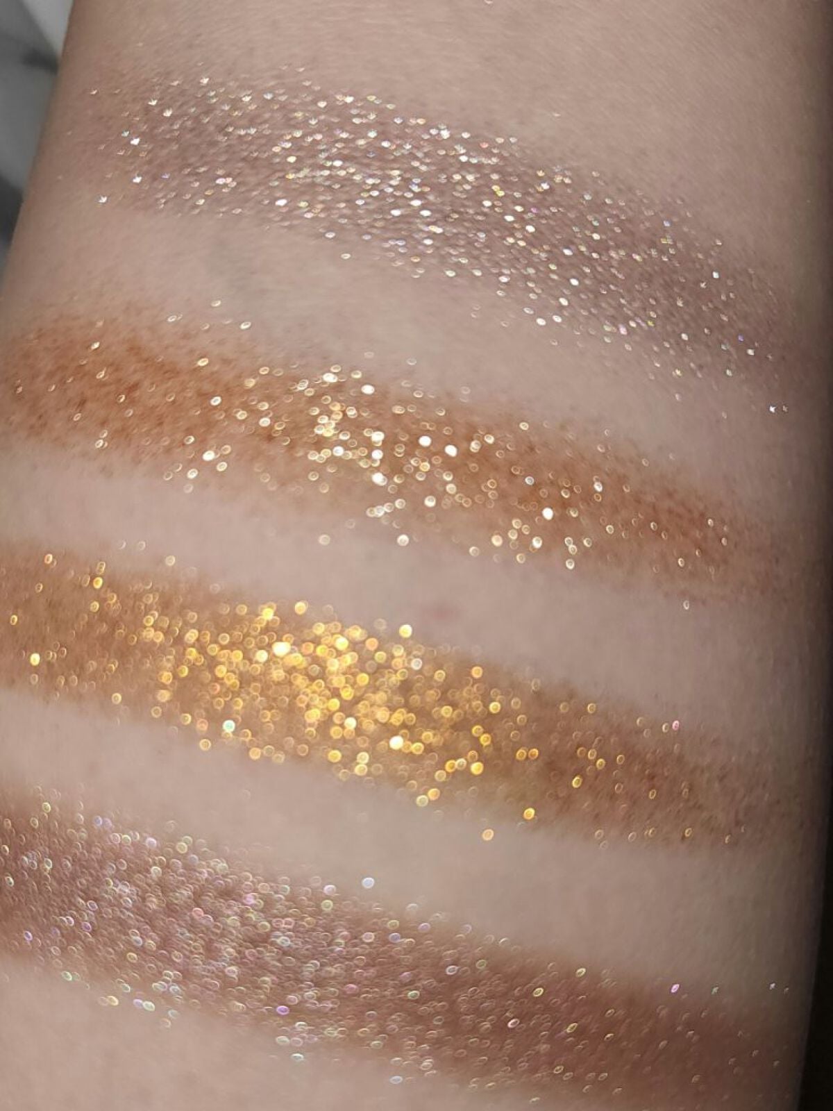 リュクス アイシャドウ クォード(STRUCK BY LUXE COLLECTION)/BOBBI BROWN/アイシャドウパレットを使ったクチコミ(5枚目)