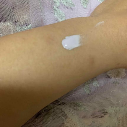 トーンアップUV エッセンス/サンカット®/日焼け止めローションを使ったクチコミ(2枚目)