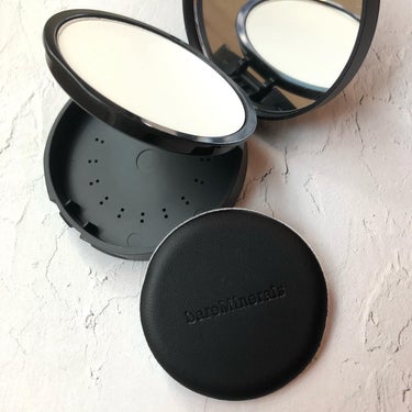 bareMinerals オリジナル ミネラルベール プレスト パウダーのクチコミ「bareMinerals
オリジナル ミネラルベール プレスト パウダー
カラー:トランスルー.....」（3枚目）