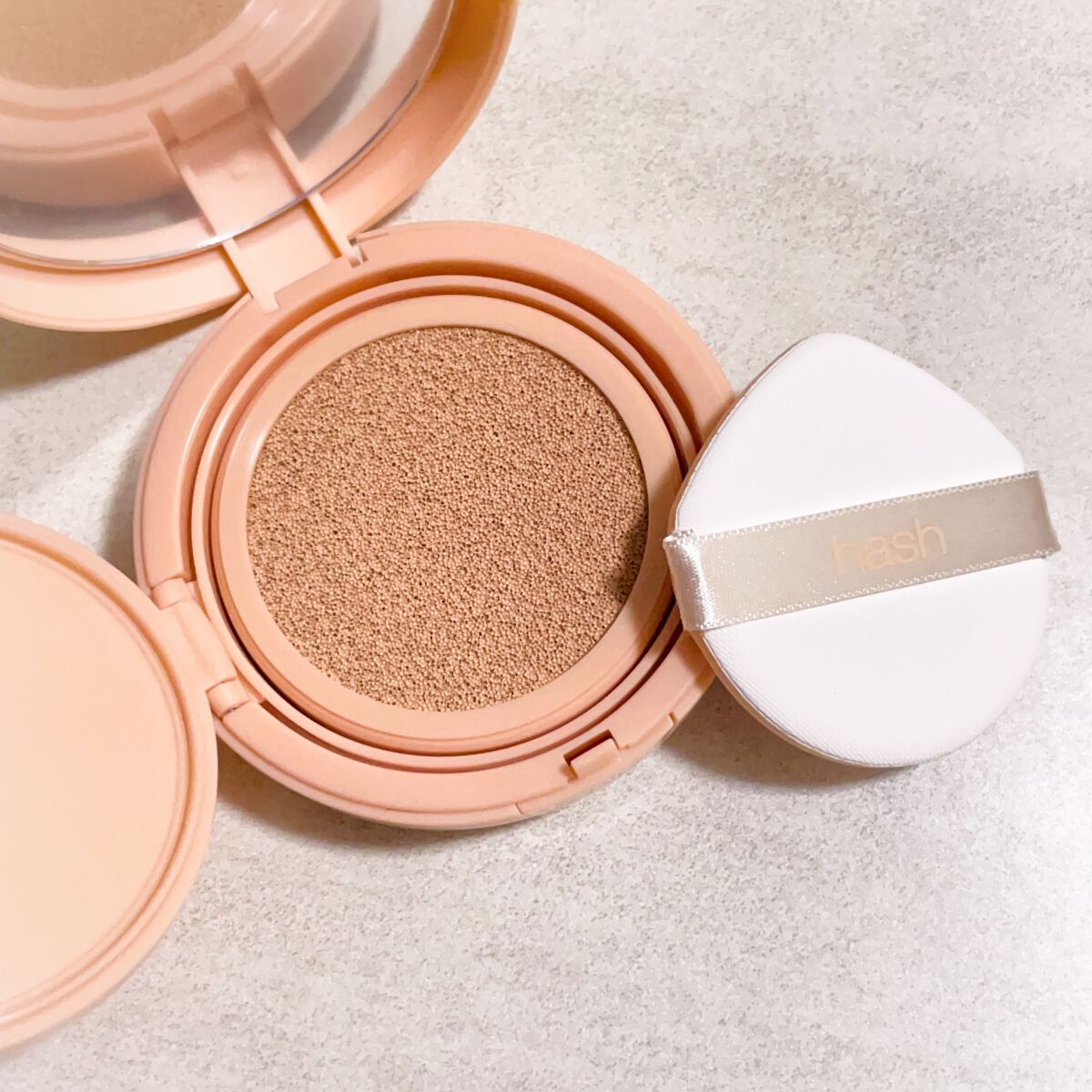 クラウド スキン グロー クッション XX01 ホンデ/HASH/クッションファンデーションを使ったクチコミ（2枚目）