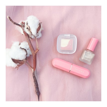 えりさん☺︎フォロバ100 on LIPS 「*☼*―――――🤍to/oneHolidayMakeupCo..」(5枚目)