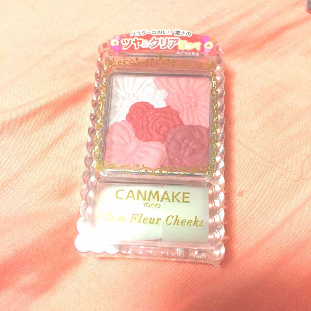 グロウフルールチークス/キャンメイク/パウダーチークを使ったクチコミ（1枚目）