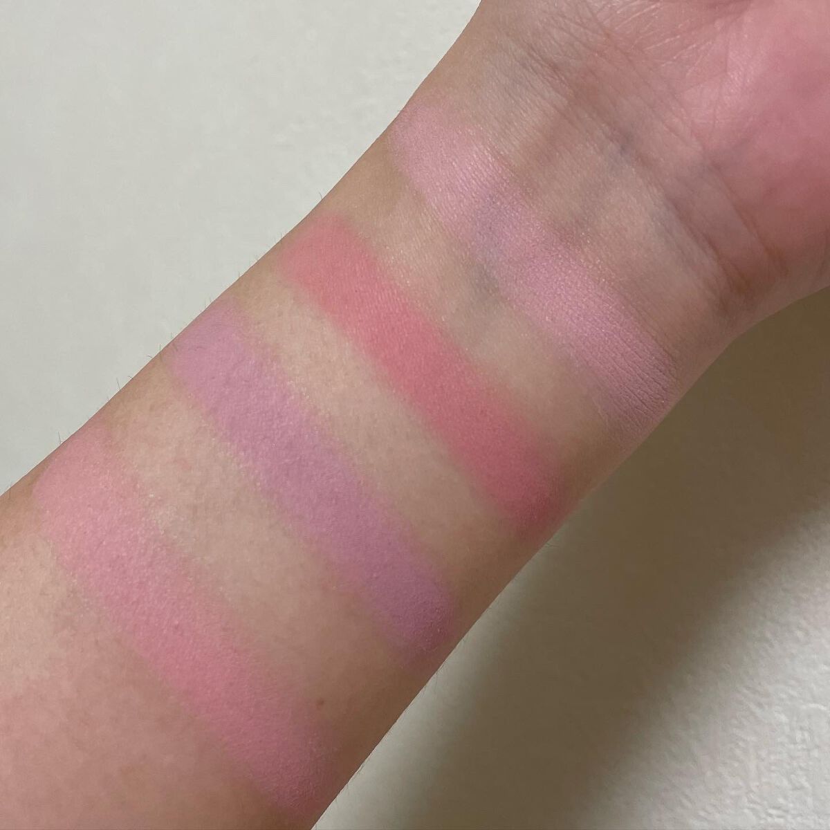 ブレンディングムードチーク/dasique/パウダーチークを使ったクチコミ（3枚目）