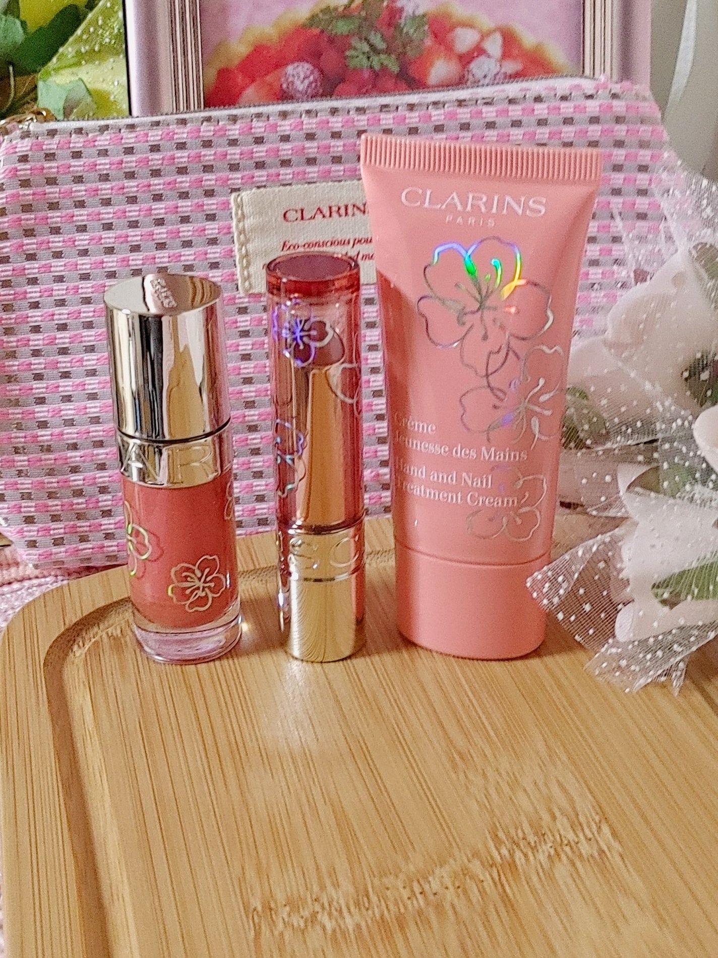 リップ オイル バーム/CLARINS/リップバームを使ったクチコミ(3枚目)