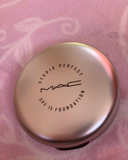 スタジオ パーフェクト SPF 15 ファンデーション/M・A・C/パウダーファンデーションを使ったクチコミ(1枚目)