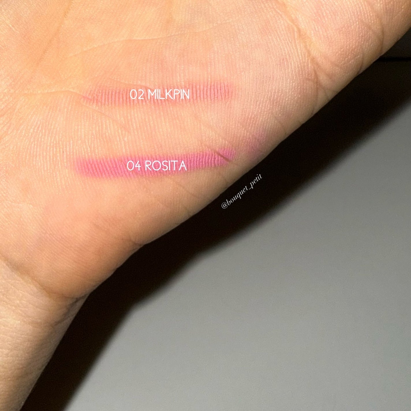 ブラーフィクシングリップペンシル/oiad/リップライナーを使ったクチコミ(6枚目)