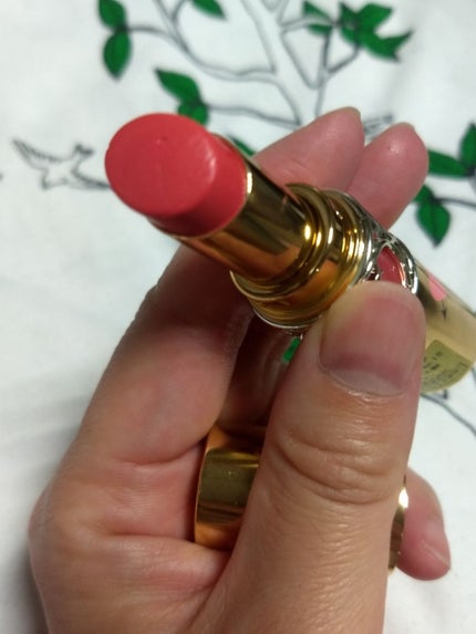 ルージュ ヴォリュプテ シャイン/YVES SAINT LAURENT BEAUTE/口紅を使ったクチコミ(2枚目)