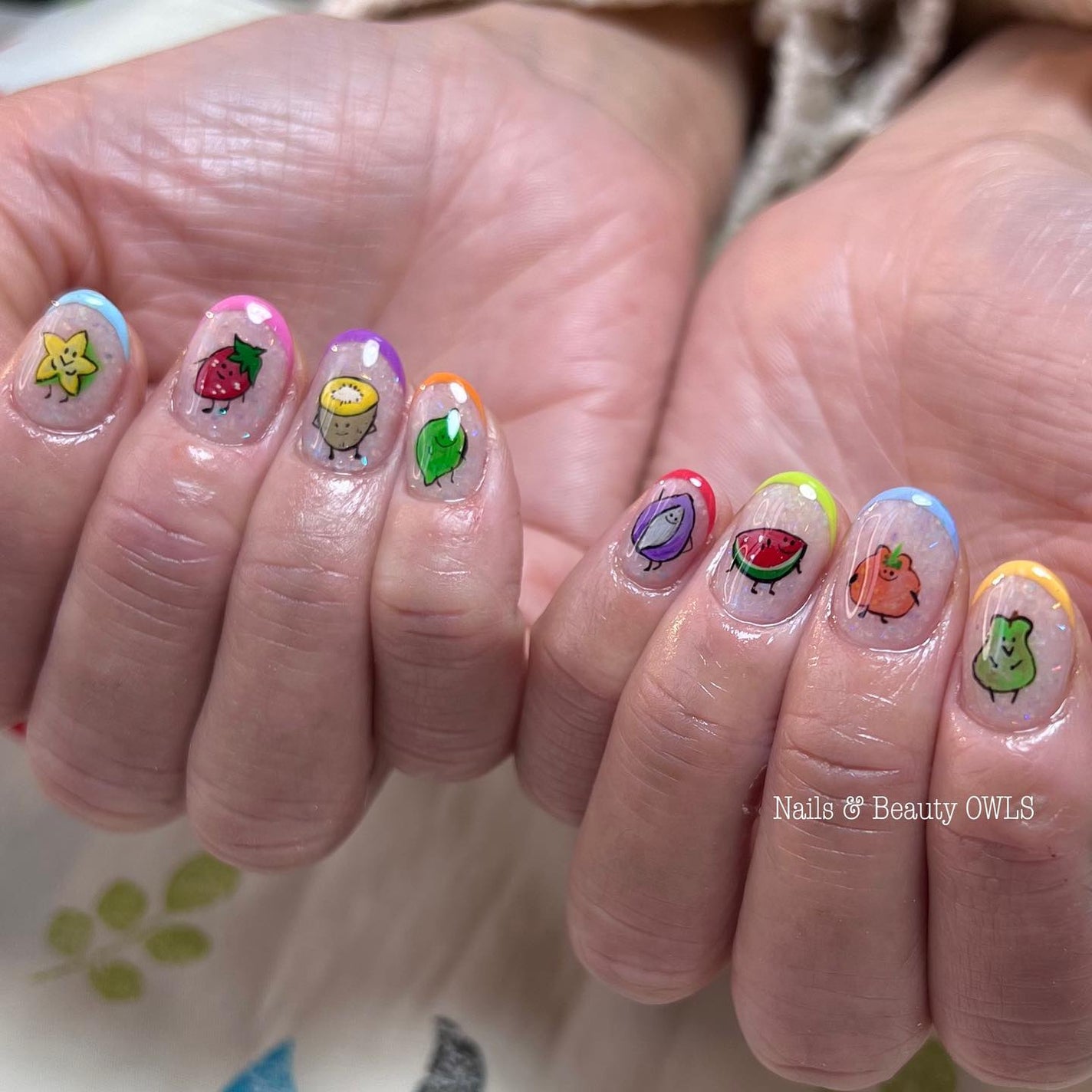 ぴよこれいと あうるす on LIPS 「お客様からカラフルなフルーツがしたい🥭との連絡をいただいたので..」(2枚目)