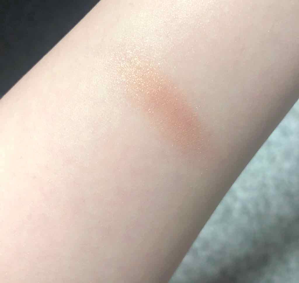 シャドーカスタマイズ/MAJOLICA MAJORCA/単色アイシャドウを使ったクチコミ(3枚目)