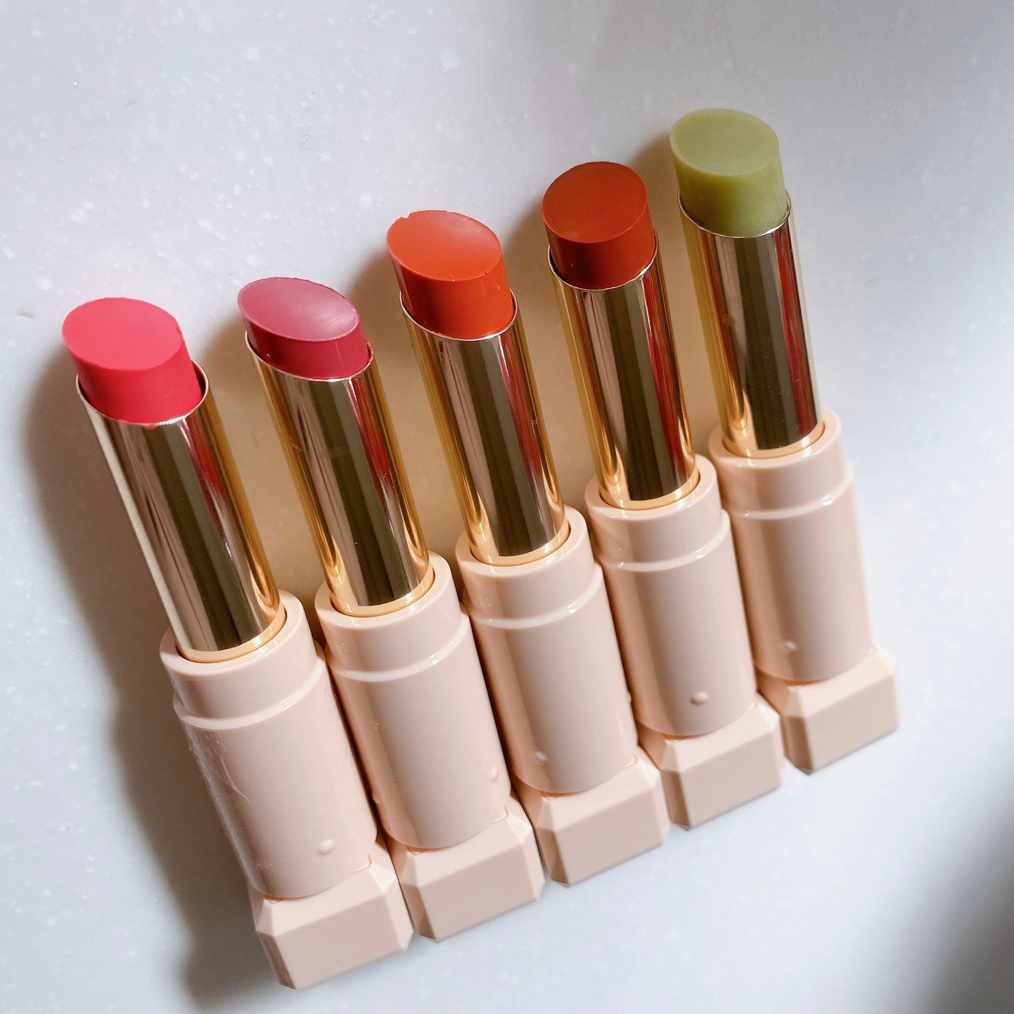 センシュアルスパイシーヌードバーム/HERA/口紅を使ったクチコミ(2枚目)