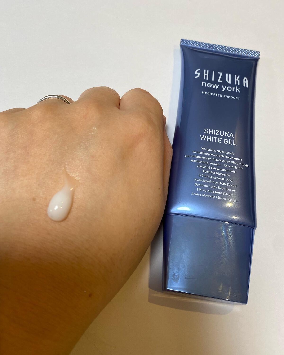 シズカホワイトゲル/Shizuka BY SHIZUKA NEWYORK/オールインワン化粧品を使ったクチコミ（2枚目）