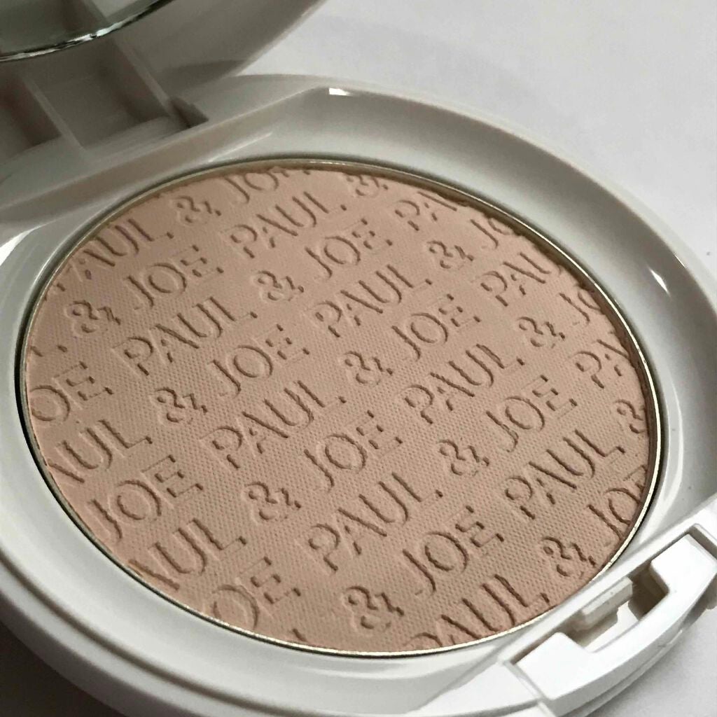 マット プレストパウダー/PAUL & JOE BEAUTE/プレストパウダーを使ったクチコミ(3枚目)