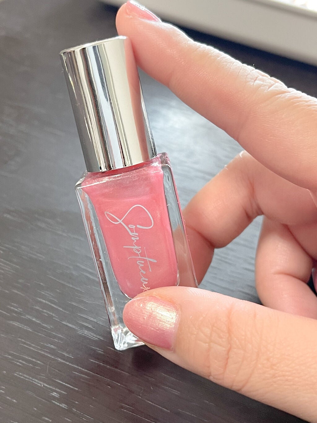 Somptueux(ソンプチュー) ネイルポリッシュ/DAISO/マニキュアを使ったクチコミ(2枚目)