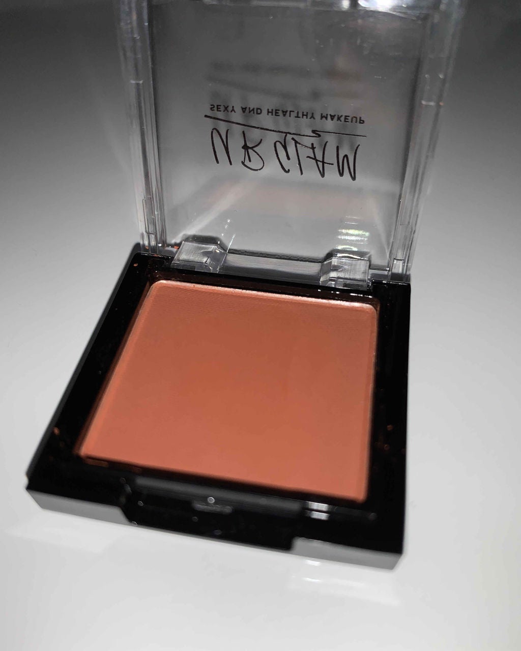 UR GLAM POWDER EYESHADOW/U R GLAM/単色アイシャドウを使ったクチコミ(3枚目)