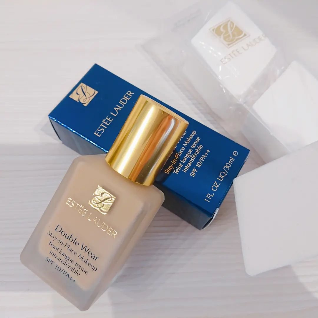 セミマット肌が叶う♪

*⋆⋅⋅⋅⊱∘──────∘⊰⋅⋅⋅⋆‧*
【使った商品】
☑️ESTEE LAUDER リクイｯド
▪︎ ﾀﾞﾌﾞﾙ ｳｪｱ ｽﾃｲ ｲﾝ ﾌﾟﾚｲｽ ﾒｰｸｱｯﾌﾟ
☑️リクイｯド スポンジ  
*⋆⋅⋅⋅⊱∘─