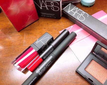ハードワイヤードアイシャドー/NARS/単色アイシャドウを使ったクチコミ(1枚目)